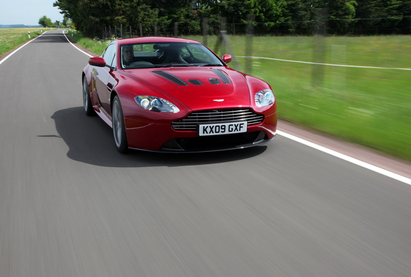 Illustration for article titled 2010 Aston Martin V12 Vantage: Driven